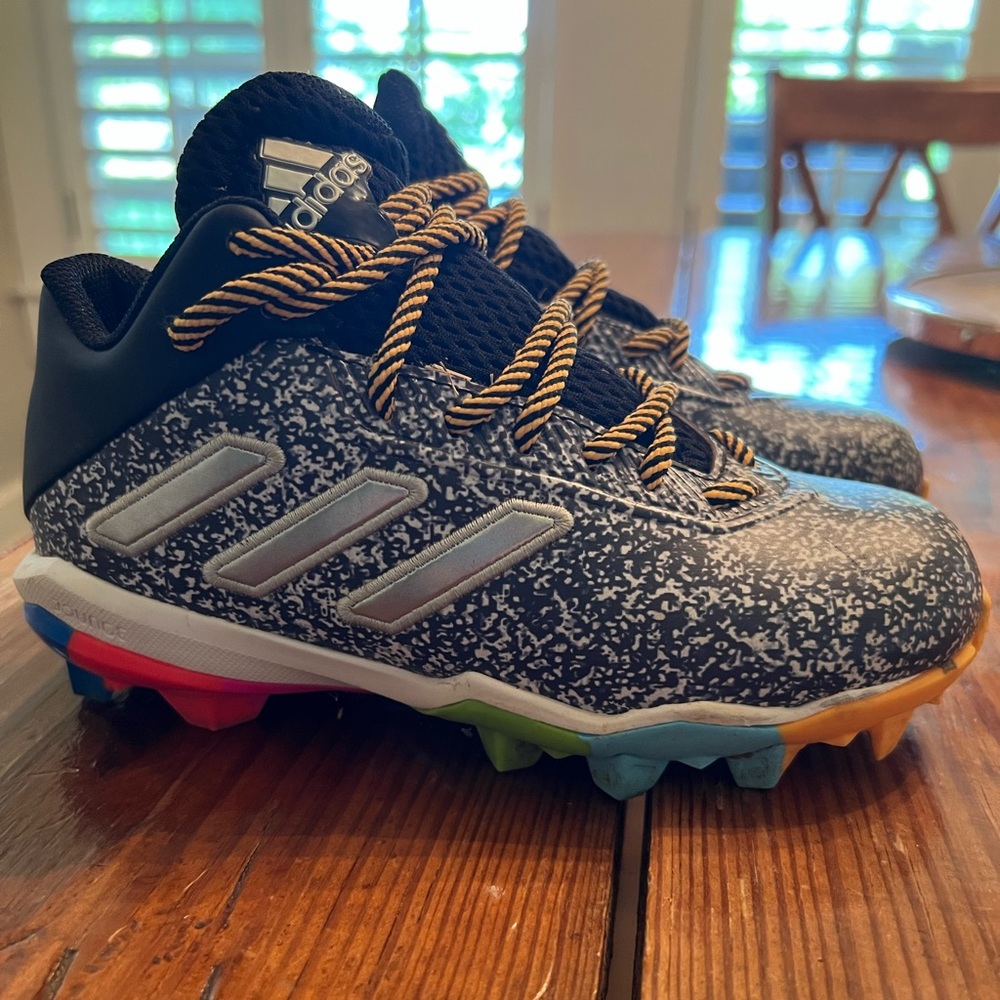 Adidas Boys' Freak FoN Mid Football Cleats